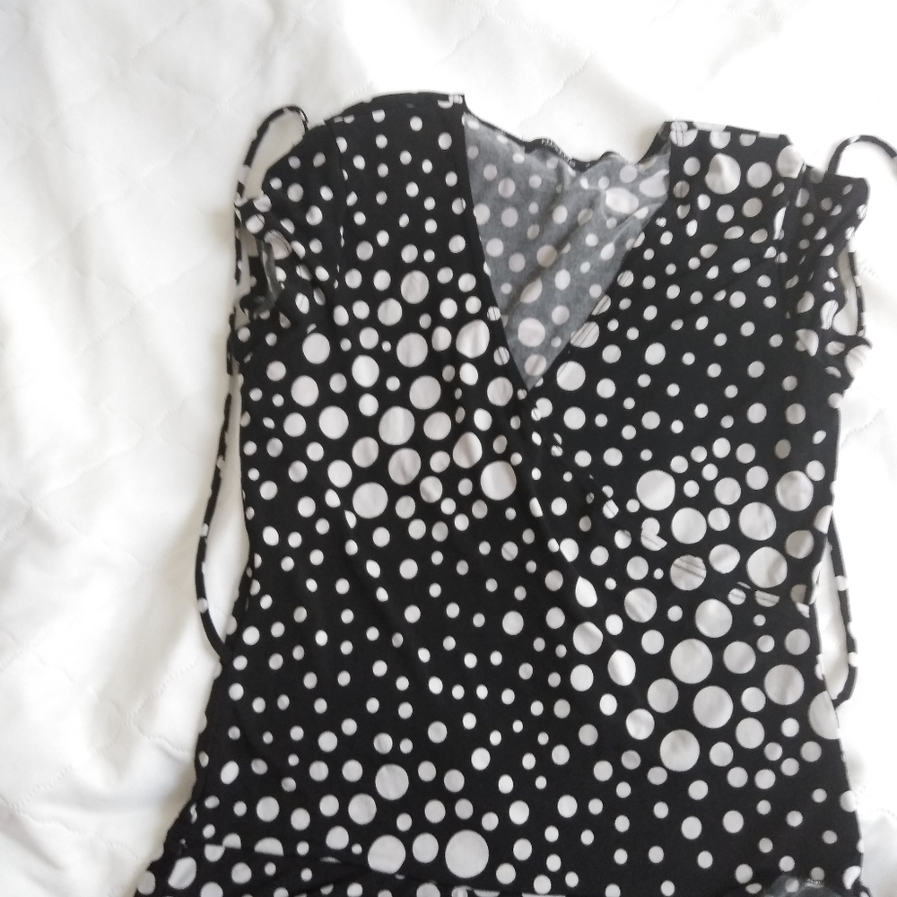 Hiatus black and white polka dot top